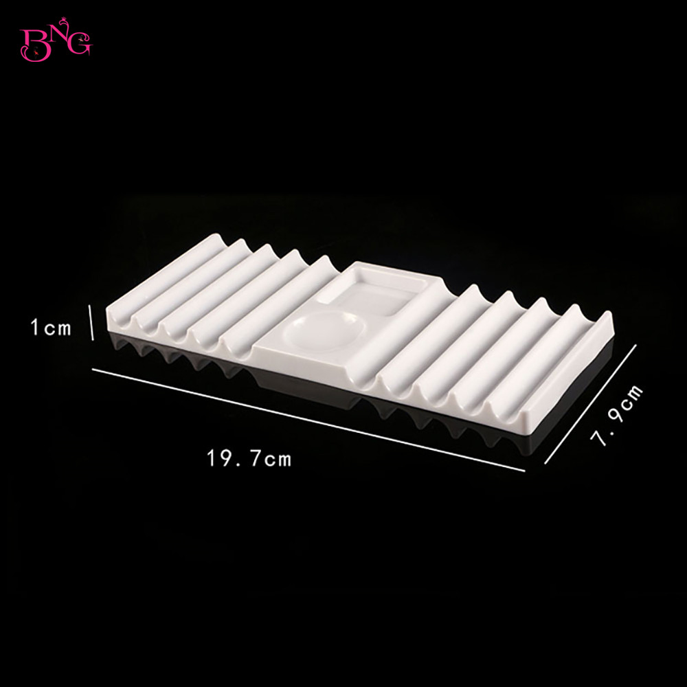BNG Dual Form Holder Plastic P - Nail Fan Brush recension och pris